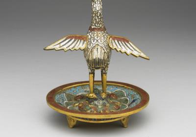 图片[2]-Candle stand with symbols of peaceful prosperity of the reign in cloisonne enamels, Qing dynasty, Qianlong reign (1736-1795)-China Archive